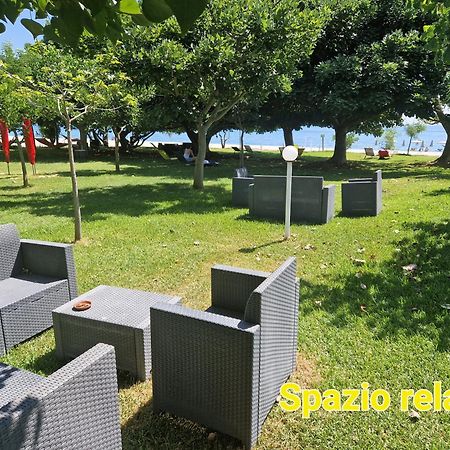 شقة Nina'S House 2 A 300 Metri Dal Mare Santa Caterina Dello Ionio Marina المظهر الخارجي الصورة